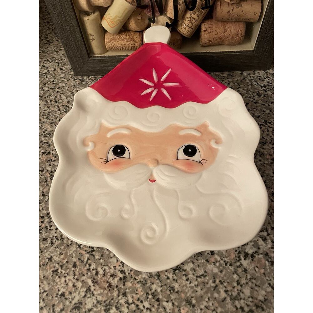 NEW CARNIVAL COTTAGE CHRISTMAS SANTA CERAMIC PLATE! - 5025